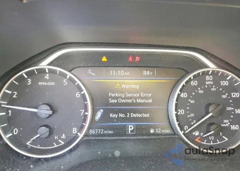 2017 Nissan Maxima 3.5S z USA, uszkodzony, nr VIN 1N4AA6AP7HC455346